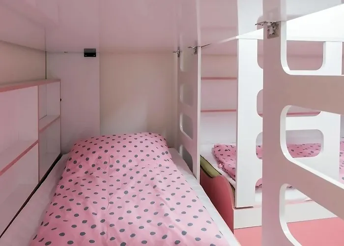 Auberge de jeunesse Nanu Pink - Female Only *