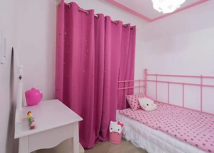 Nanu Pink - Female Only *