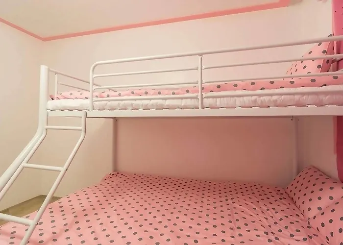 Auberge de jeunesse Nanu Pink - Female Only *